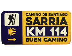 Sinal triplo de ímã de madeira Sarria KM 114