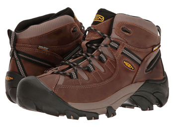 Botas médias Keen Targhee II marrom / preto
