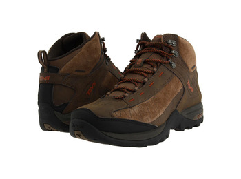 Bota Teva Raith Couro Mid WP Castanho