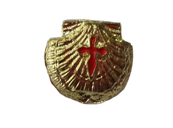 Pin Shell com Cruz de Santiago Dorada