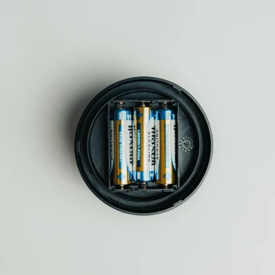 Luz de emergência com geolocalização, certificada pela DGT (Direção Geral de Trânsito da Espanha).