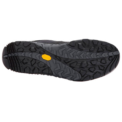 Merrell Annex Trak sapatos pretos baixos