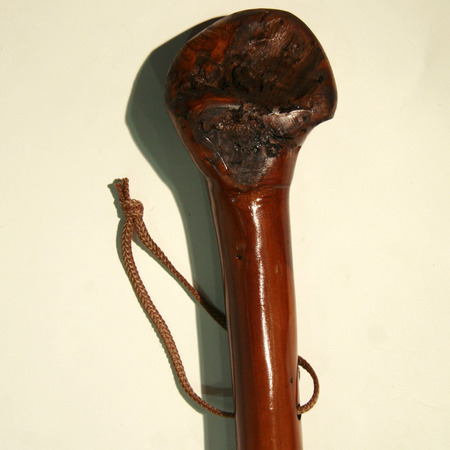 Castanha Pilgrim Bordón com alças de raiz
