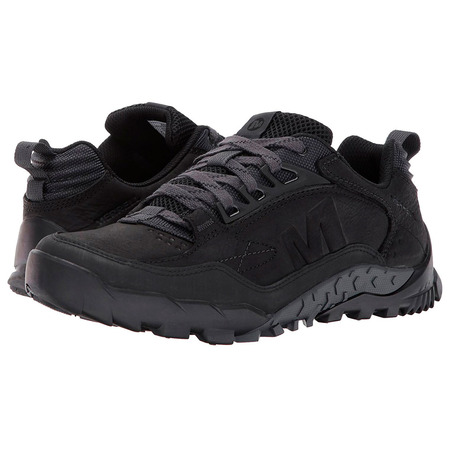 Merrell Annex Trak sapatos pretos baixos