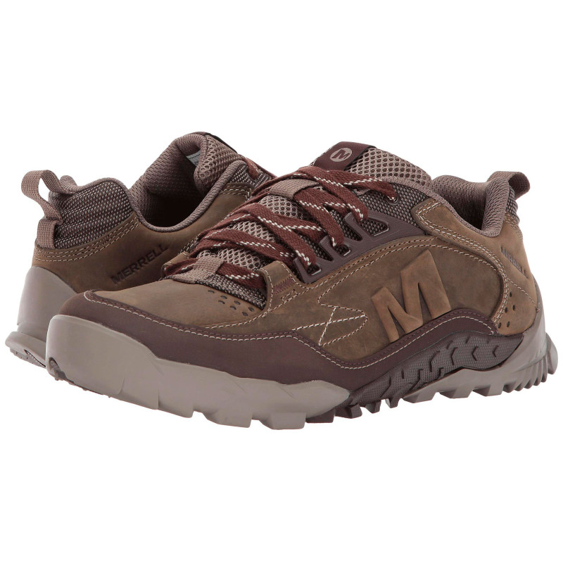 Sapatos Merrell Annex Trak baixo bege / marrom